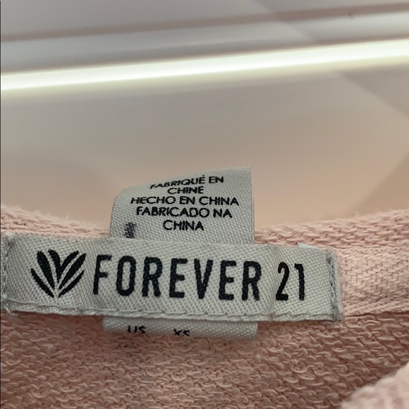 Pink sweater💗 - Picture 4 of 5